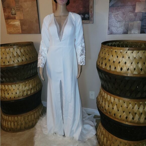 🆕️👰Romantic Bridal Wedding Mermaid Sexy Slit With V-neck, SZ 10 - Picture 4 of 16